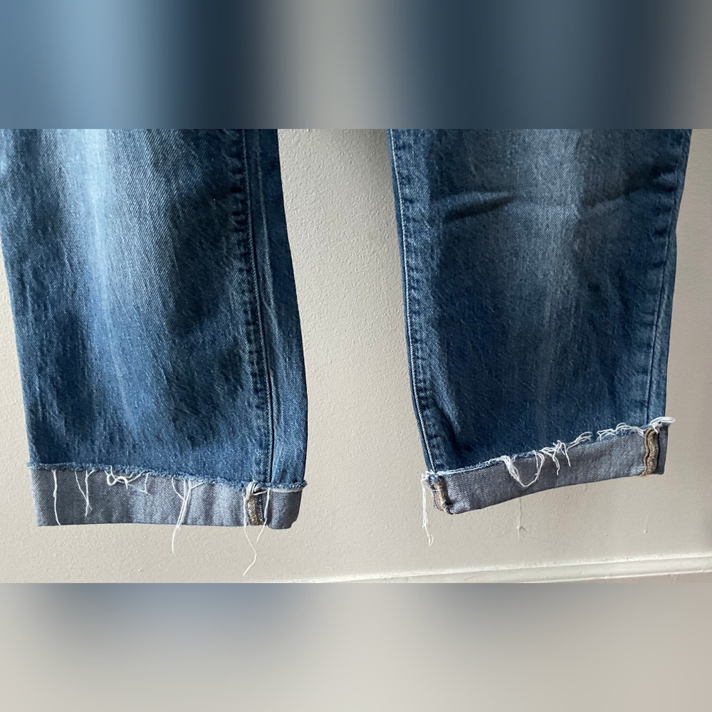 GAP Women's "Universal Slim Boyfriend Jeans" - Picture 3 of 6